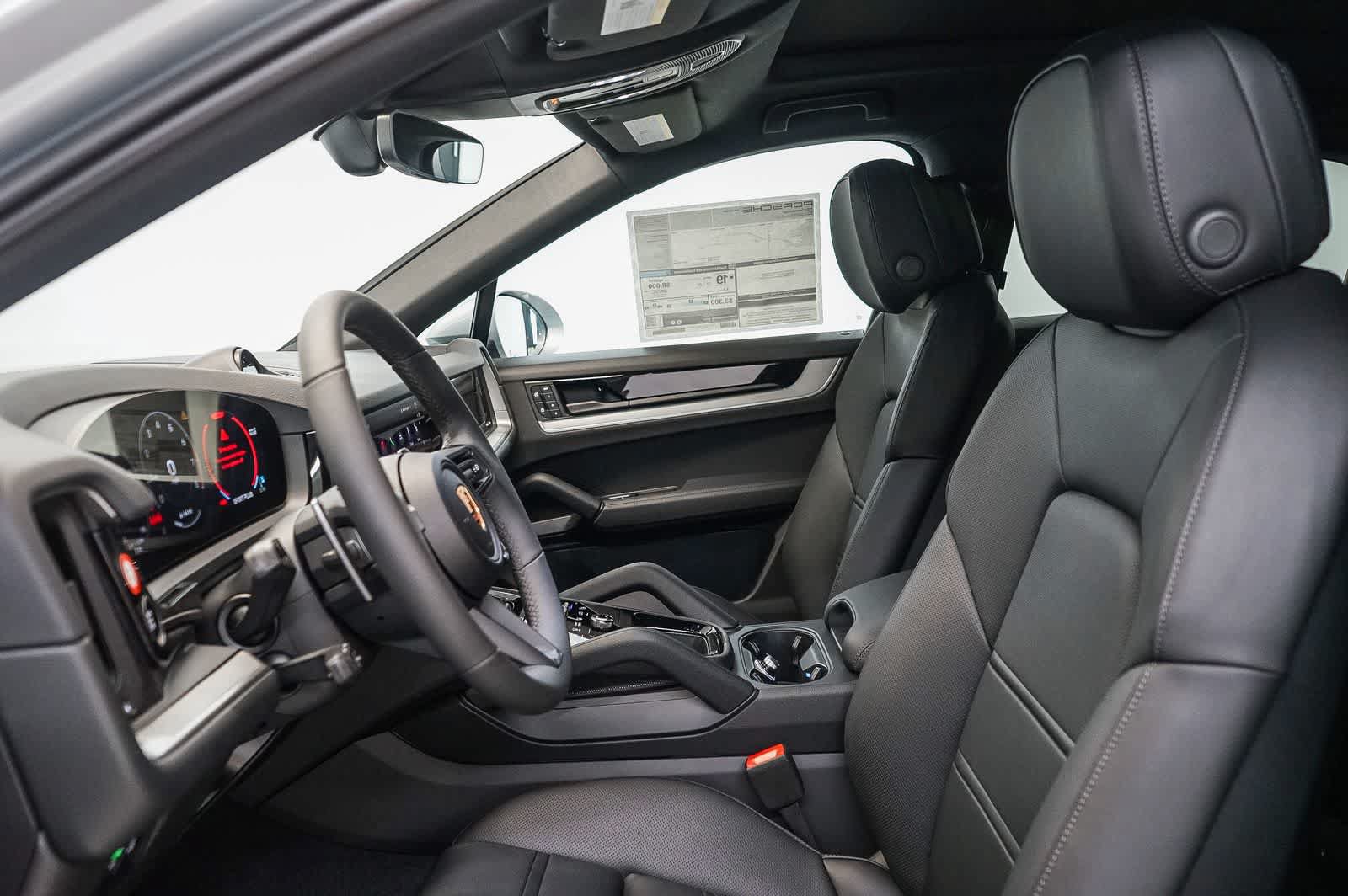 New 2026 Porsche Cayenne Coupe AWD/4WD image 22