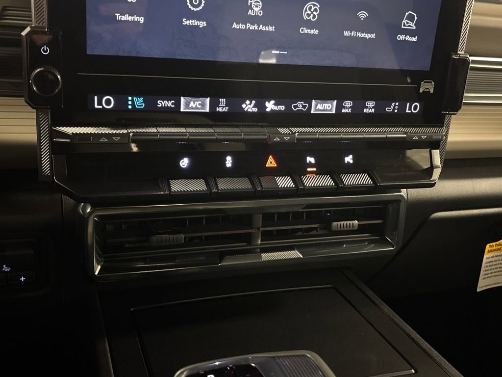 New 2026 GMC Hummer EV 4x4 Crew Cab image 40