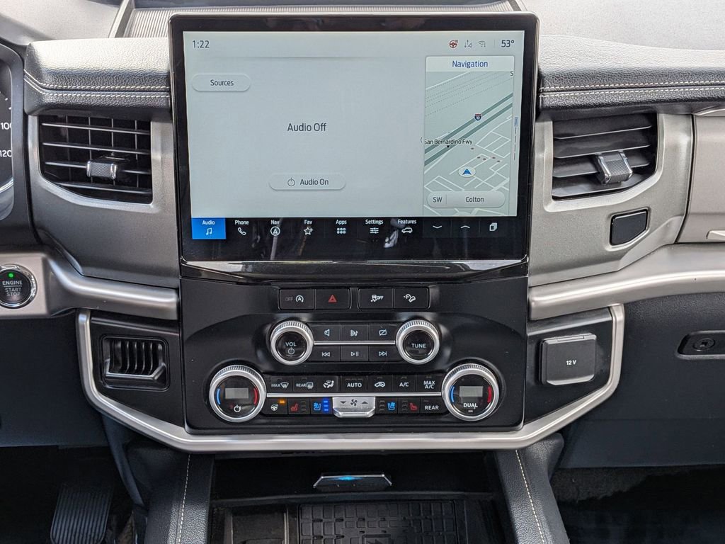 Used 2024 Ford Expedition XLT image 16