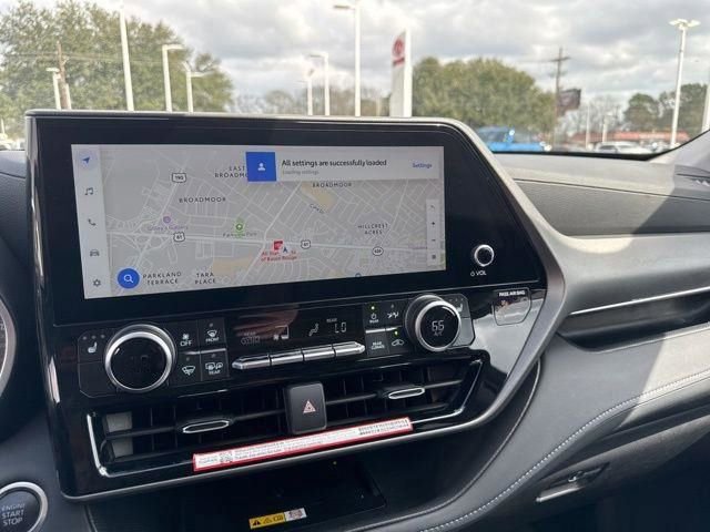 Used 2025 Toyota Highlander XLE image 36