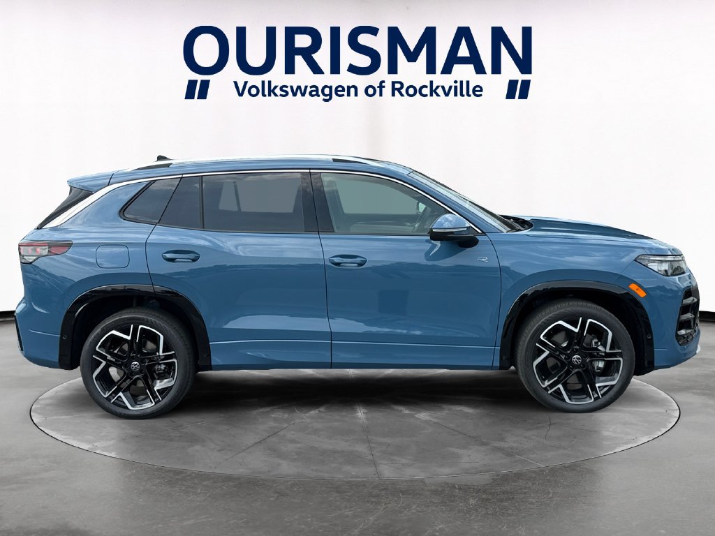 New 2026 Volkswagen Tiguan SEL R-Line AWD/4WD image 7