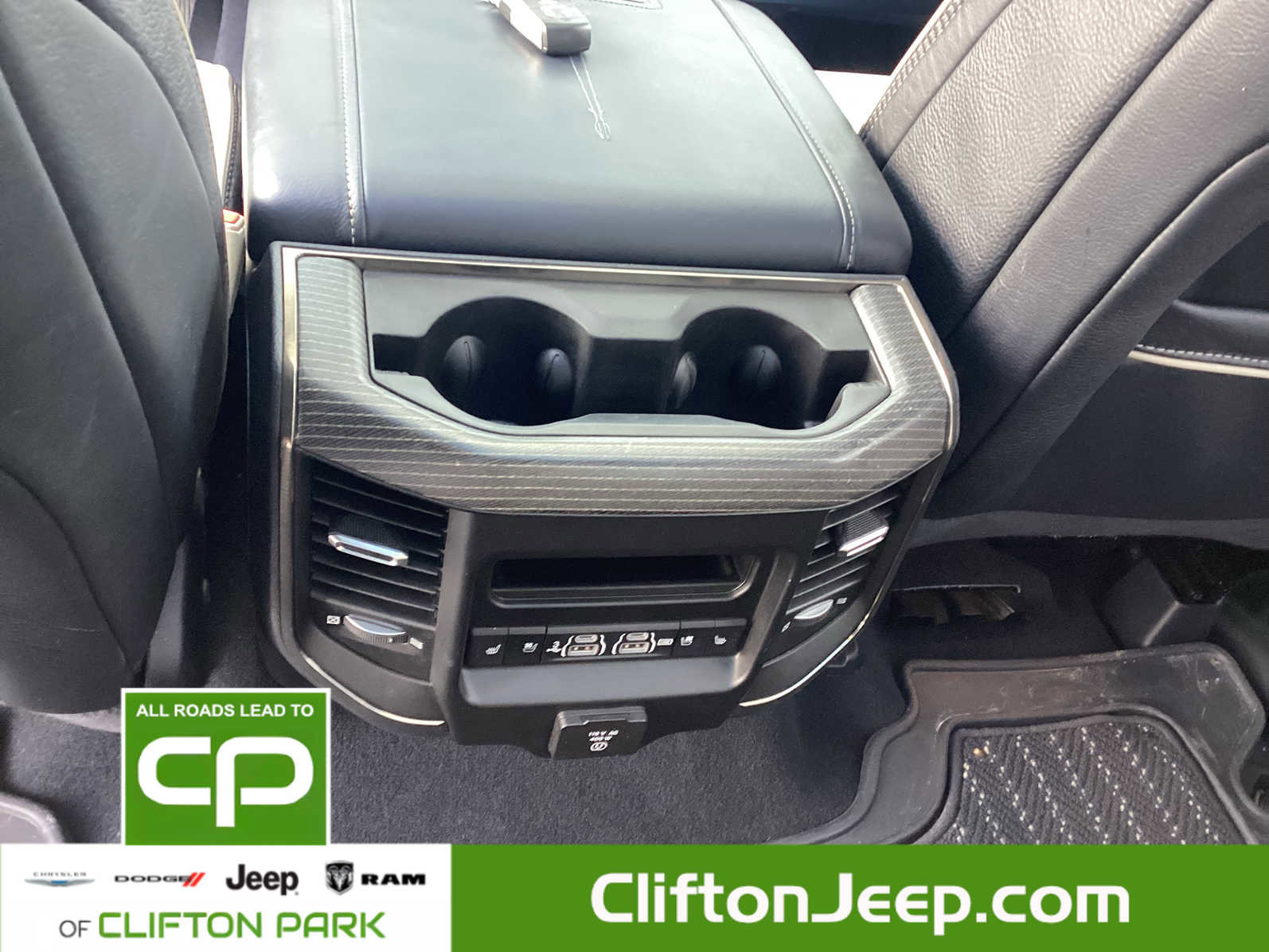 Used 2019 RAM 1500 Limited image 8