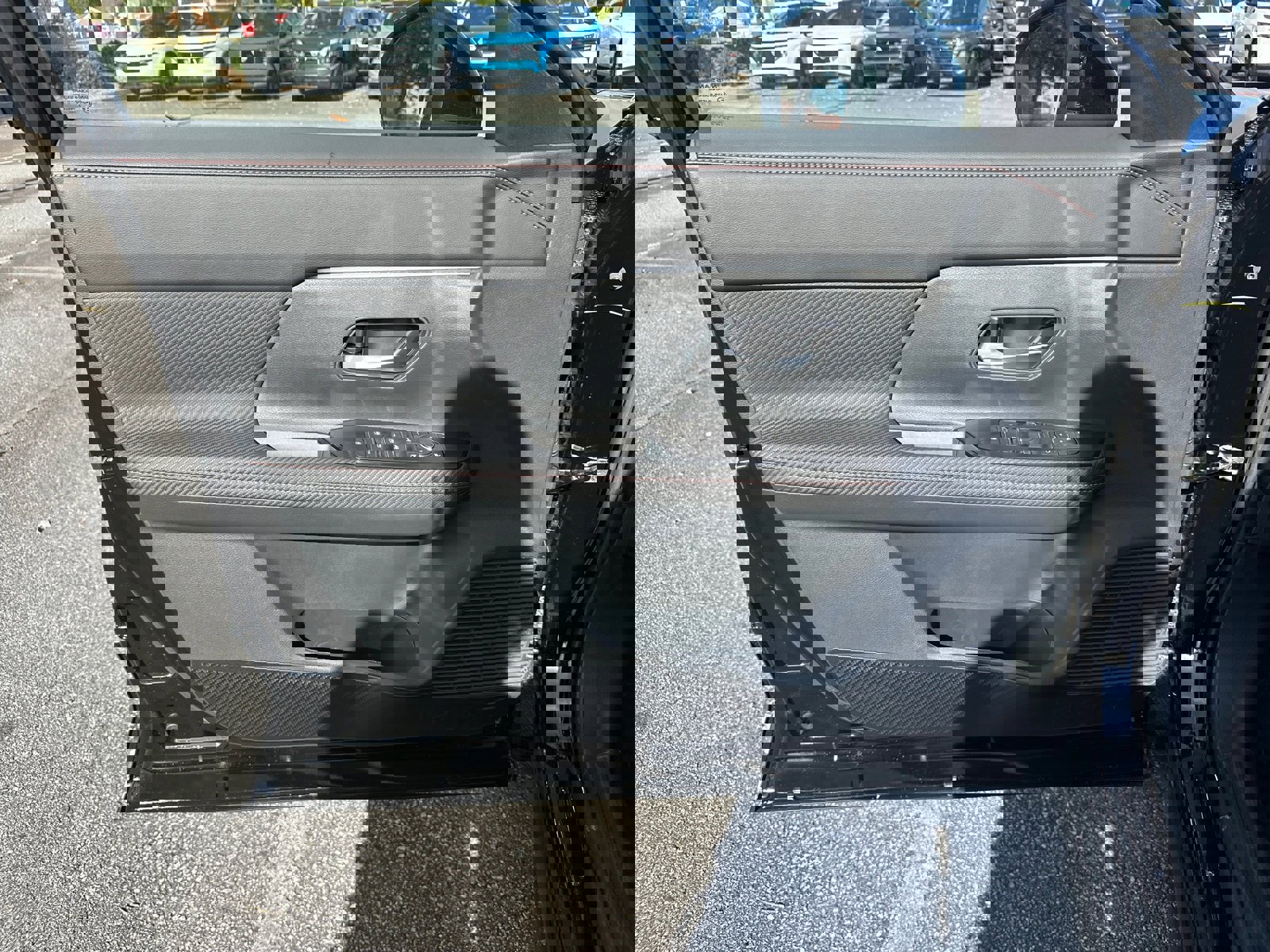 New 2026 Nissan Kicks SR image 10