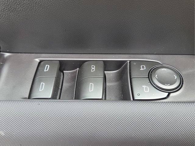 Used 2026 Chevrolet Colorado Z71 w/ Z71 Convenience Package 2 AWD/4WD image 24