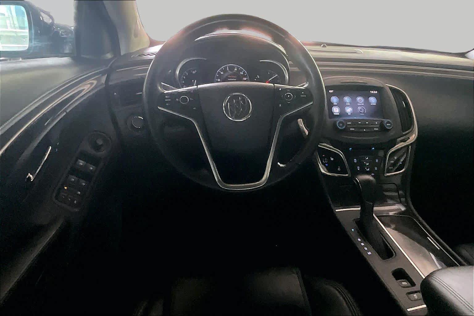 Used 2015 Buick LaCrosse Leather FWD image 5