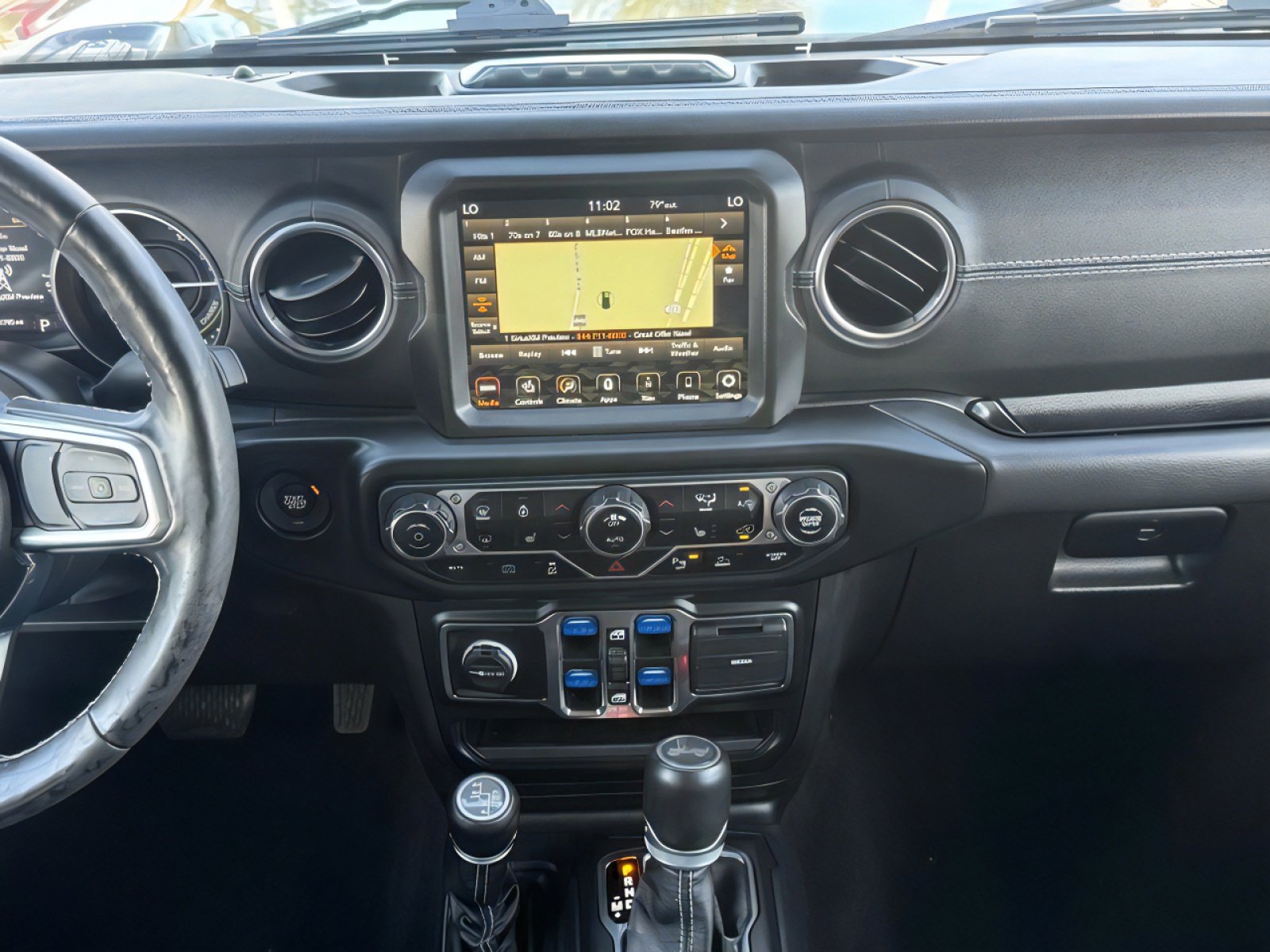 Used 2021 Jeep Wrangler Unlimited Sahara w/ Cold Weather Group image 15