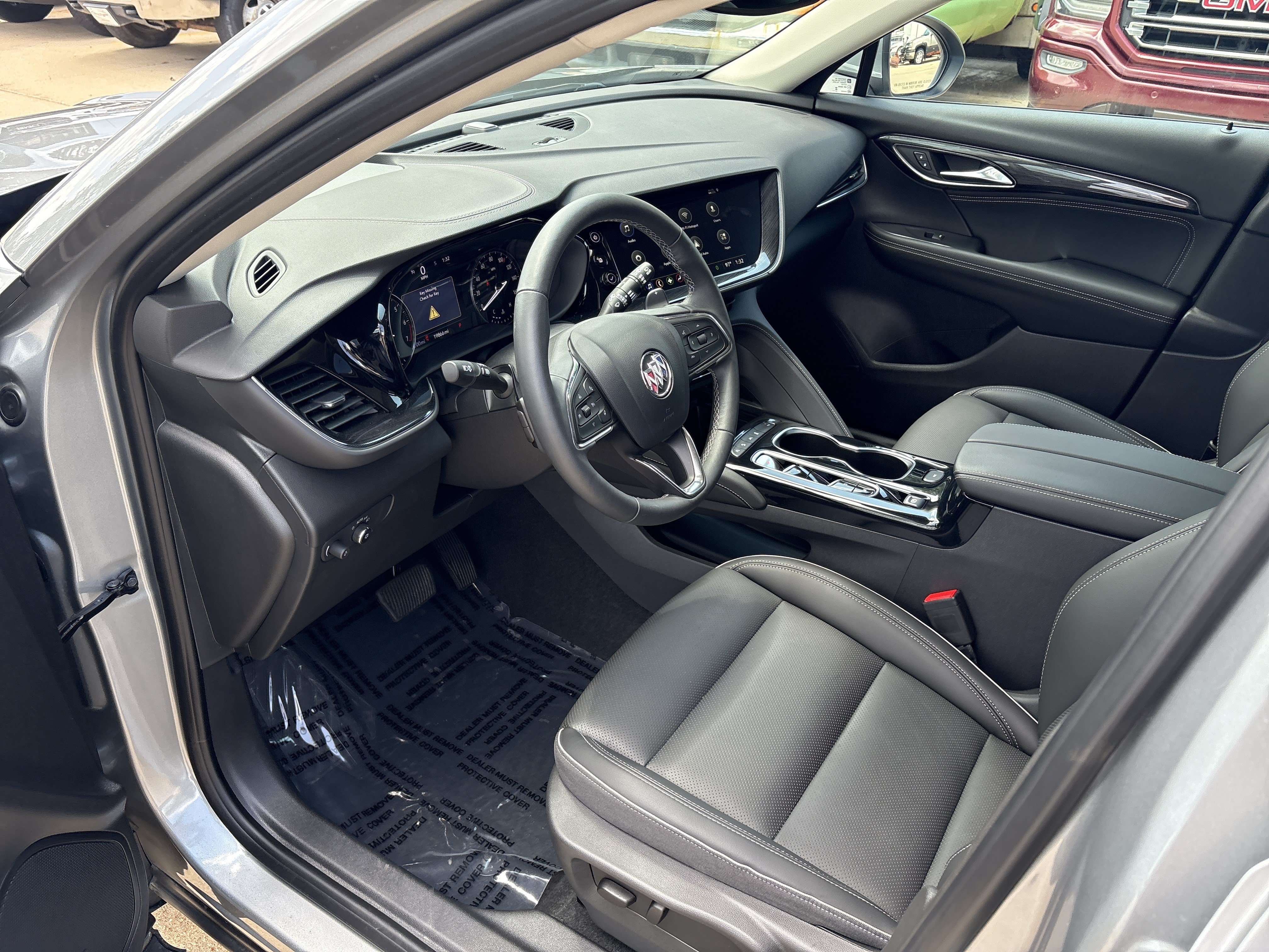 Used 2023 Buick Envision Essence AWD/4WD image 13