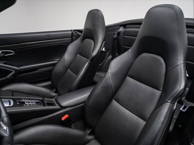 Used 2016 Porsche 911 Turbo S AWD/4WD image 5