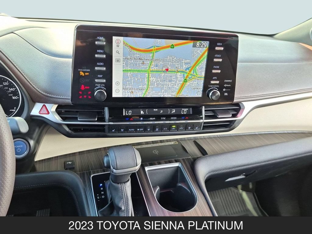 Used 2023 Toyota Sienna Platinum FWD image 29