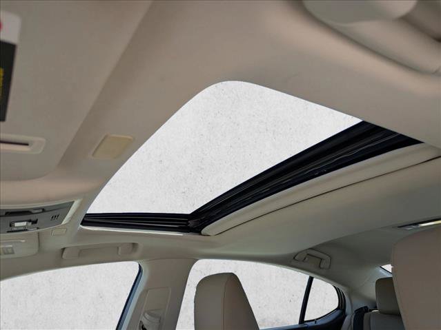 Used 2020 Lexus ES 300h FWD image 15