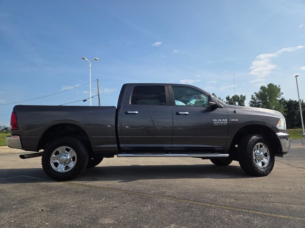 Used 2016 RAM 2500 SLT w/ Luxury Group AWD/4WD image 29