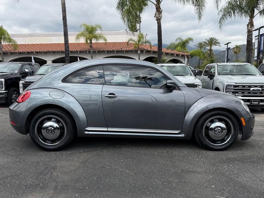 Used 2013 Volkswagen Beetle 2.5 image 10