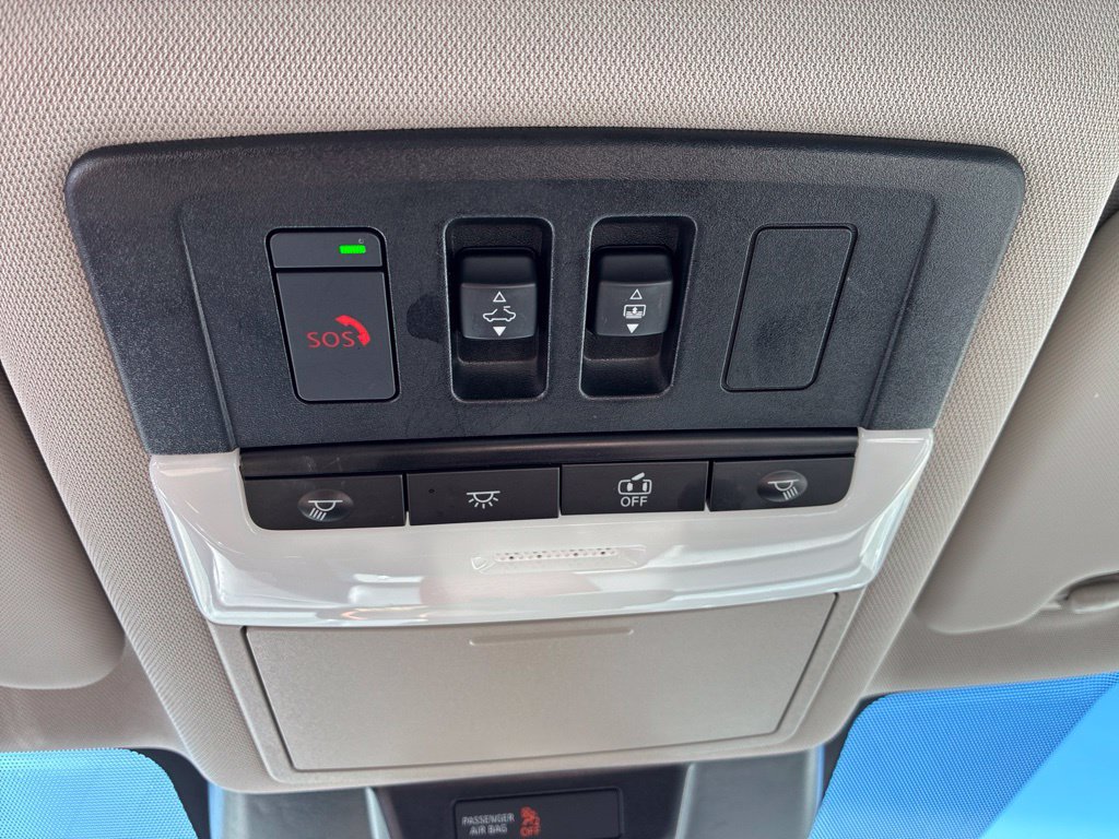 Certified 2023 Nissan Rogue SV w/ SV Premium B Package AWD/4WD image 23