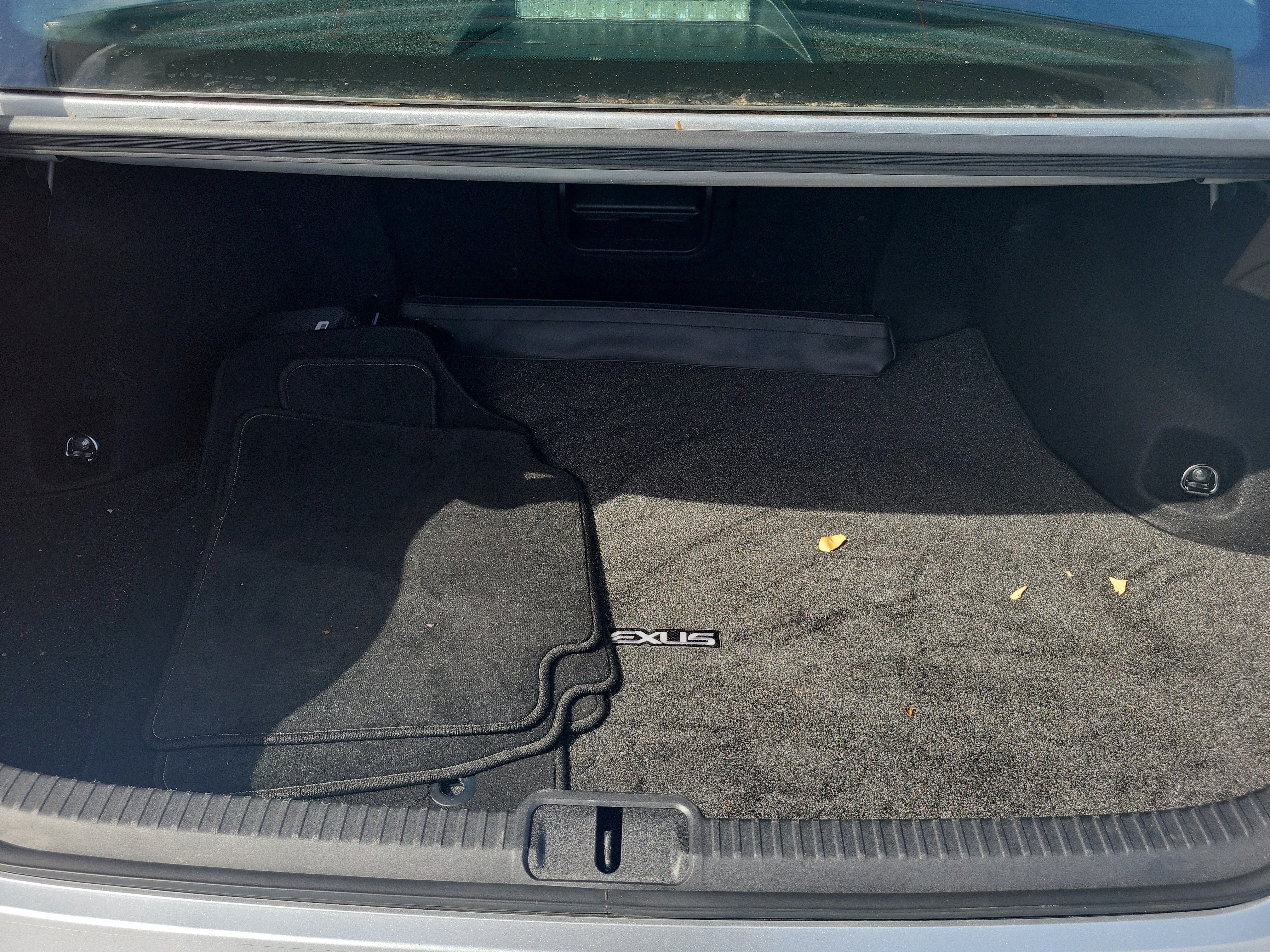Certified 2023 Lexus ES 250 w/ Premium Package AWD/4WD image 9
