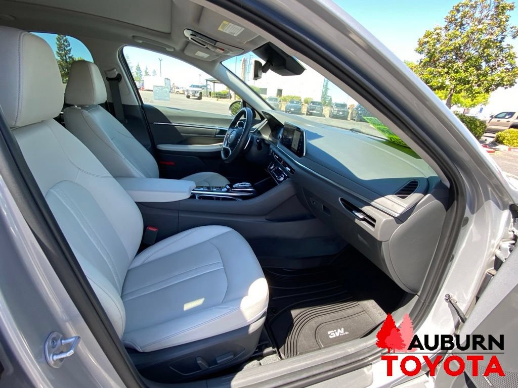 Used 2023 Hyundai Sonata Limited FWD image 12