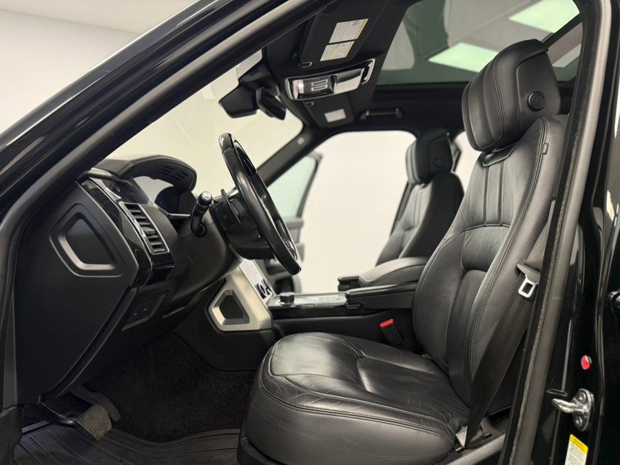 Used 2019 Land Rover Range Rover AWD/4WD image 46