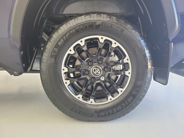 Used 2026 Toyota Tundra SR5 w/ TRD Off-Road Premium Package AWD/4WD image 11