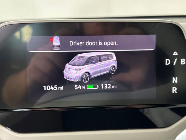 Used 2025 Volkswagen ID. Buzz 1st Edition image 18