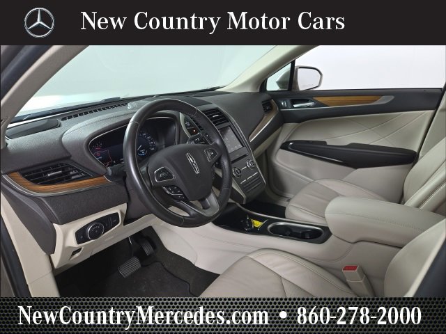 Used 2019 Lincoln MKC Select w/ Select Plus Package image 17