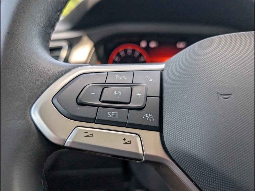 Used 2024 Volkswagen Atlas Peak Edition SE AWD/4WD image 14