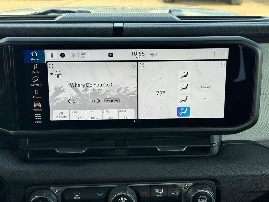 Used 2024 Jeep Wrangler Sport image 17