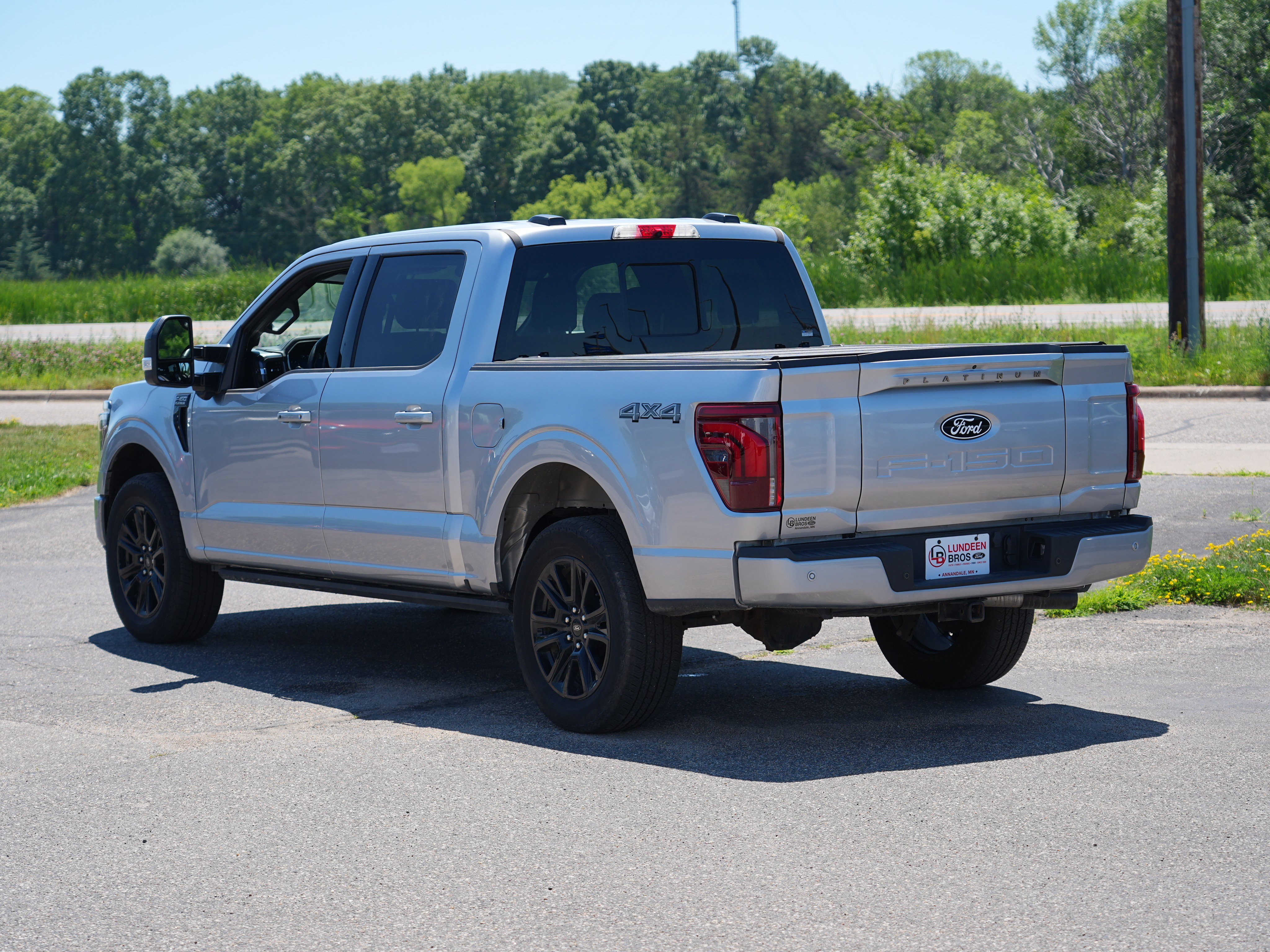 Used 2025 Ford F150 Platinum AWD/4WD image 6