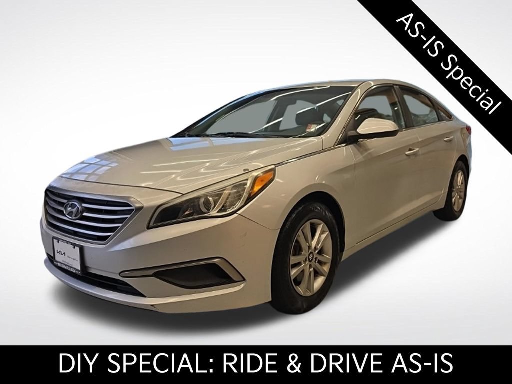Used 2017 Hyundai Sonata SE FWD image 7