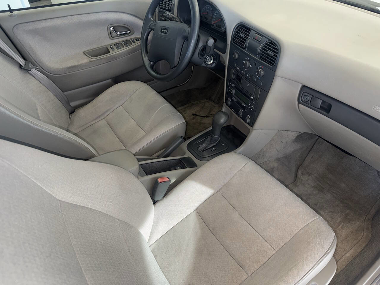 Used 2001 Volvo S40 image 17