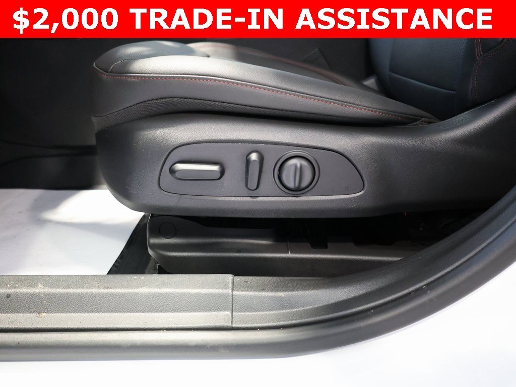 New 2026 Chevrolet Trax RS w/ Sunroof Package image 12