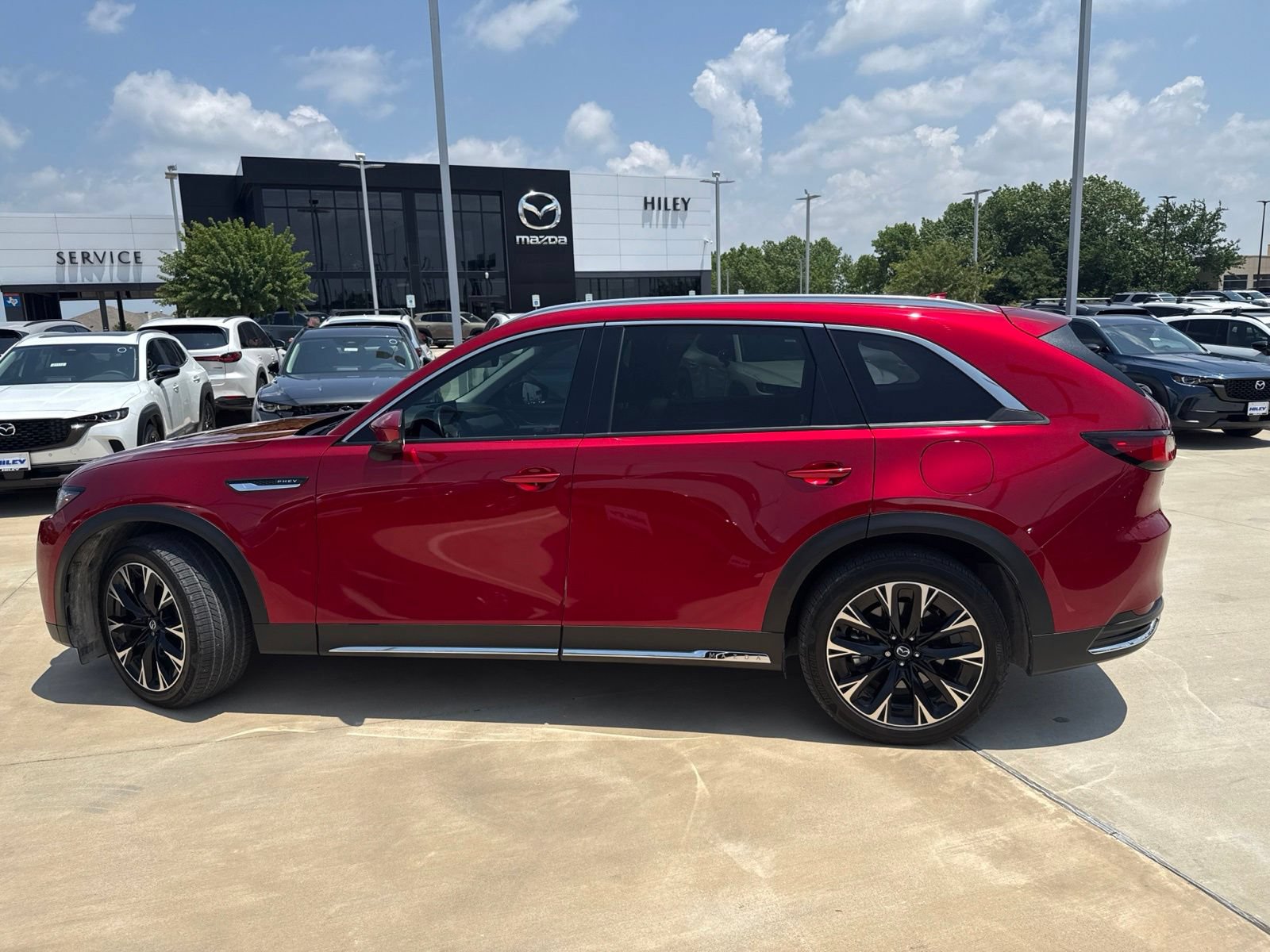 Certified 2024 MAZDA CX-90 Plug-In Hybrid w/ Premium Pkg AWD/4WD image 9