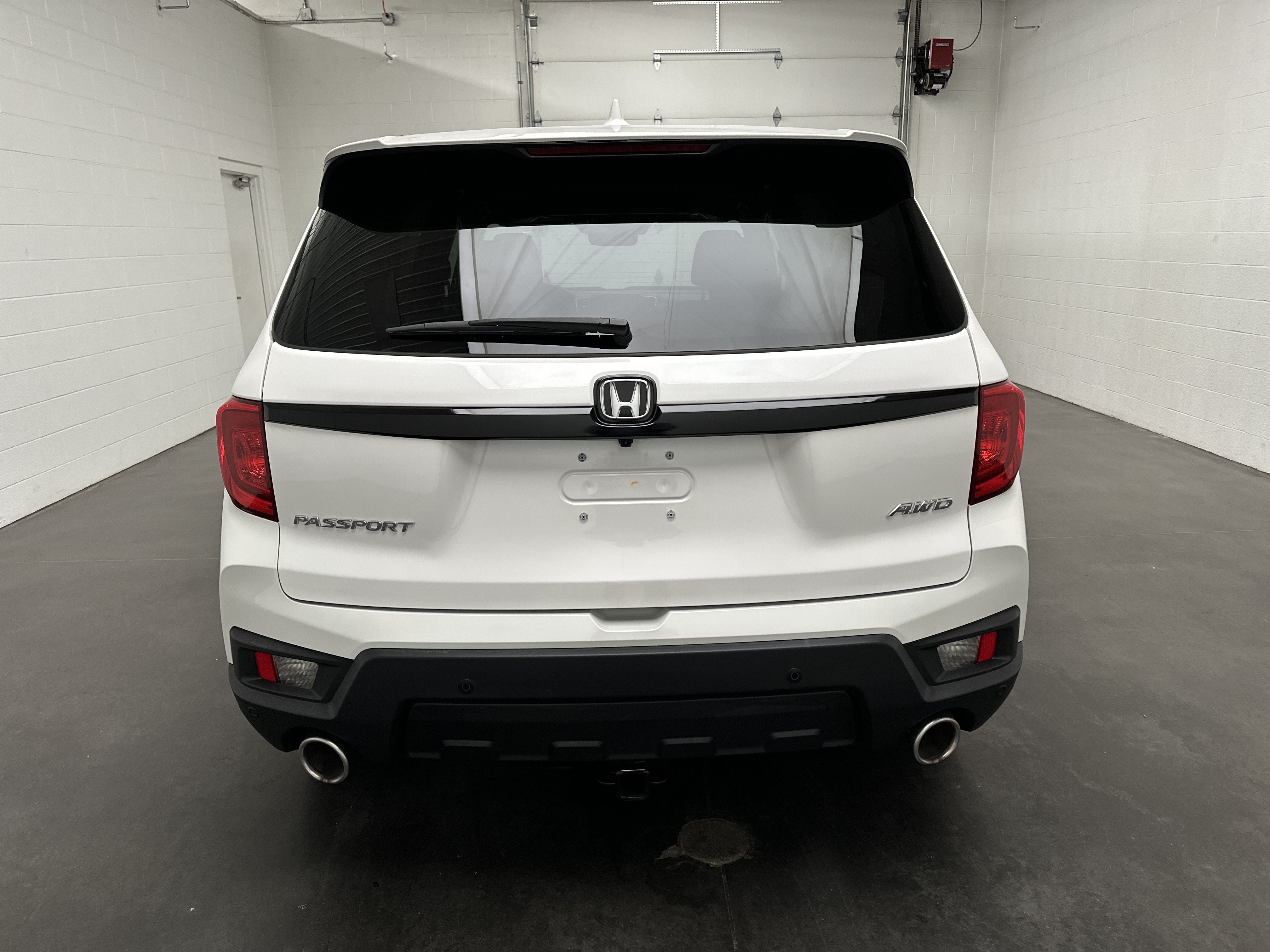 Used 2024 Honda Passport EX-L image 7