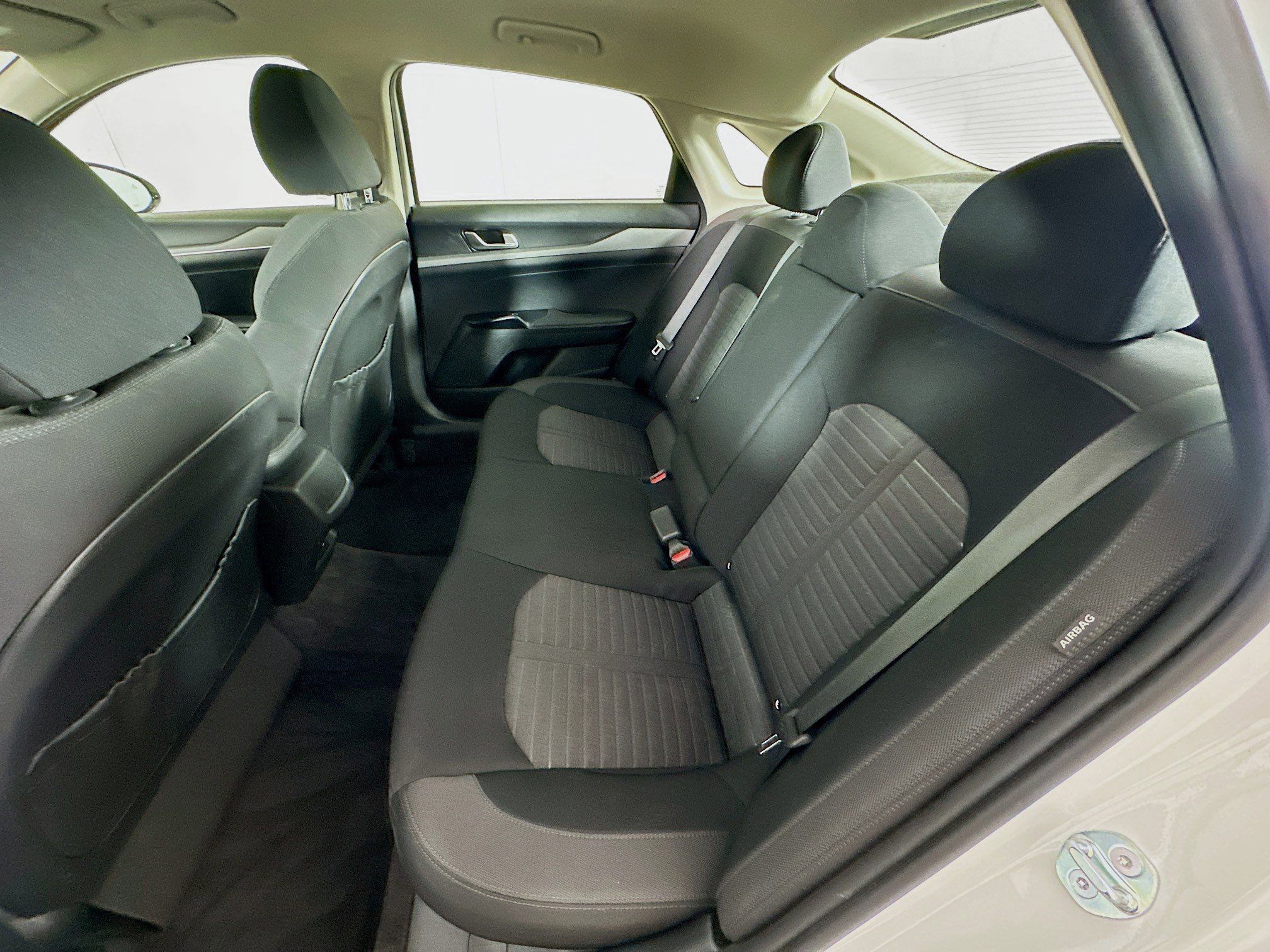 Used 2025 Kia K5 LXS image 26