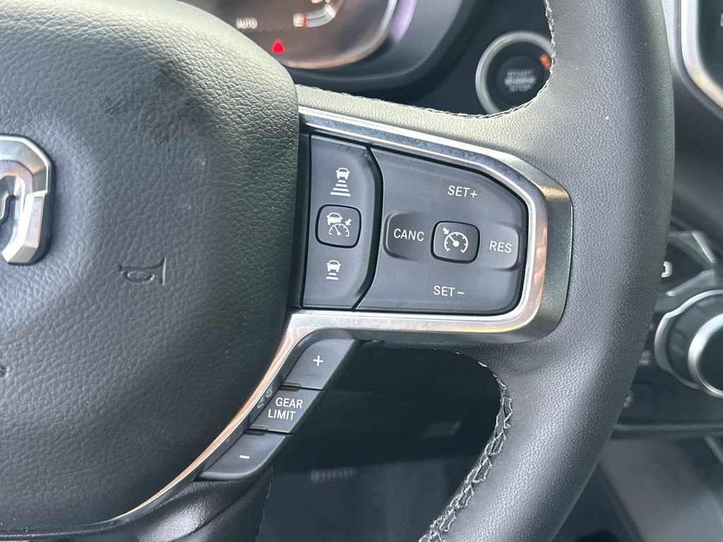 Used 2025 RAM 1500 Big Horn AWD/4WD image 26