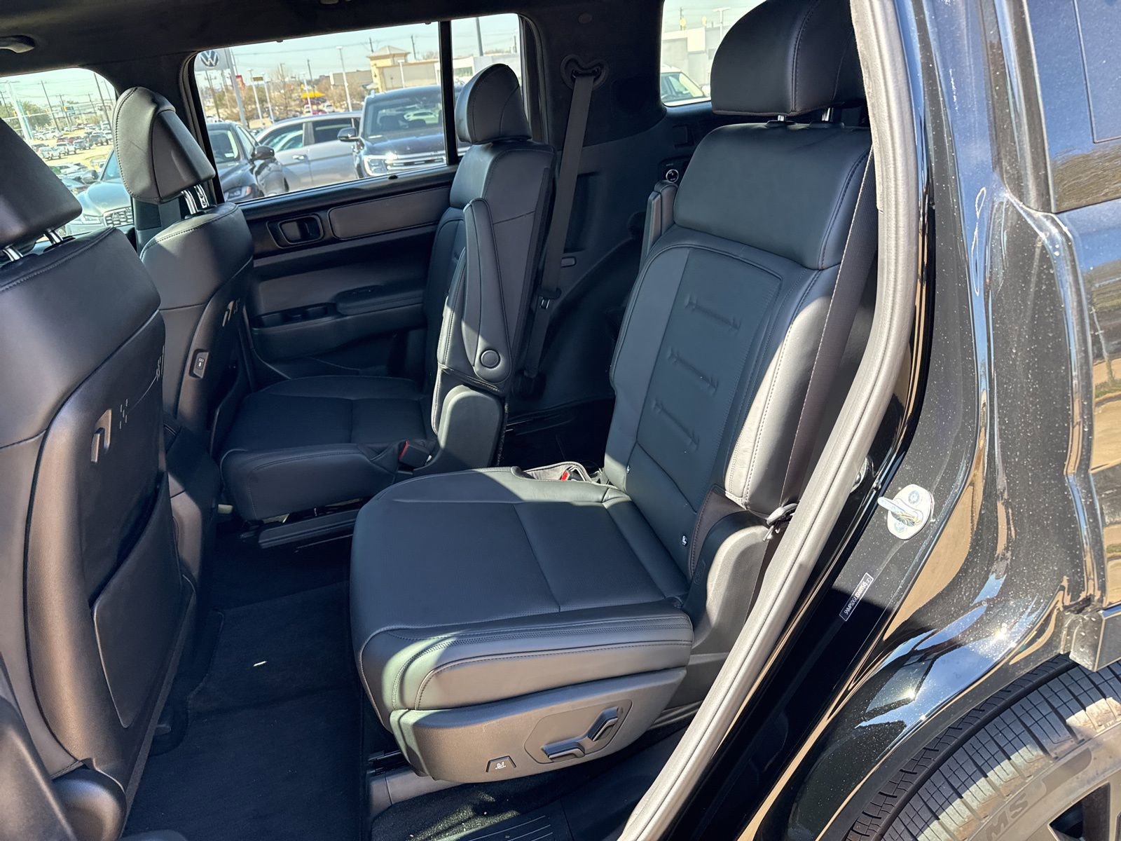 Used 2025 Hyundai Santa Fe Calligraphy image 10