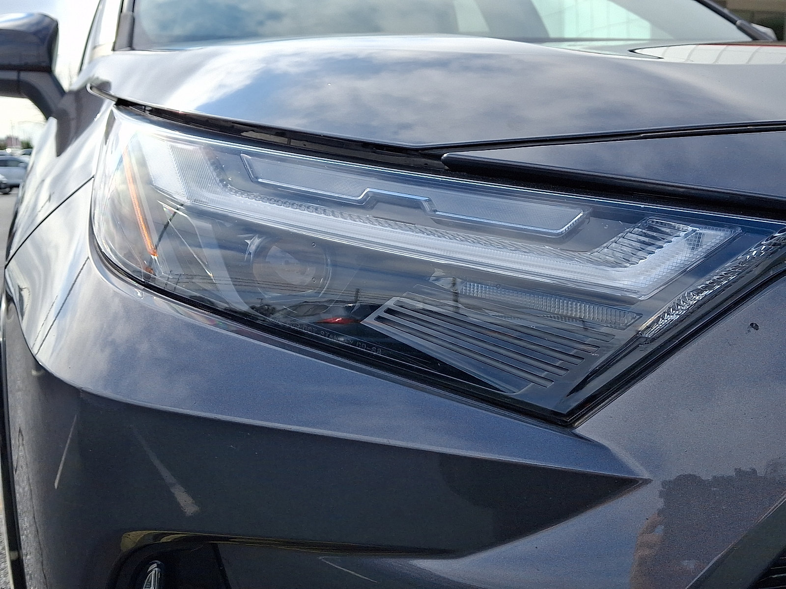 Used 2022 Toyota RAV4 XSE w/ XSE Grade Weather Package AWD/4WD image 9