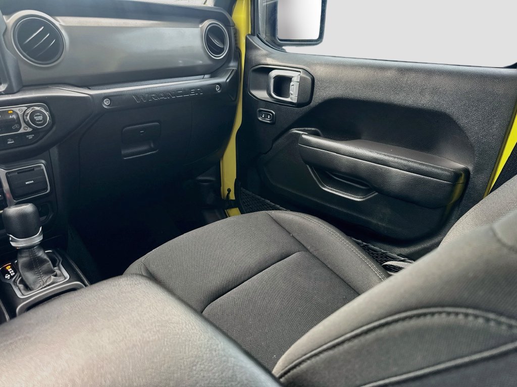 Certified 2022 Jeep Wrangler Unlimited Sport AWD/4WD image 26