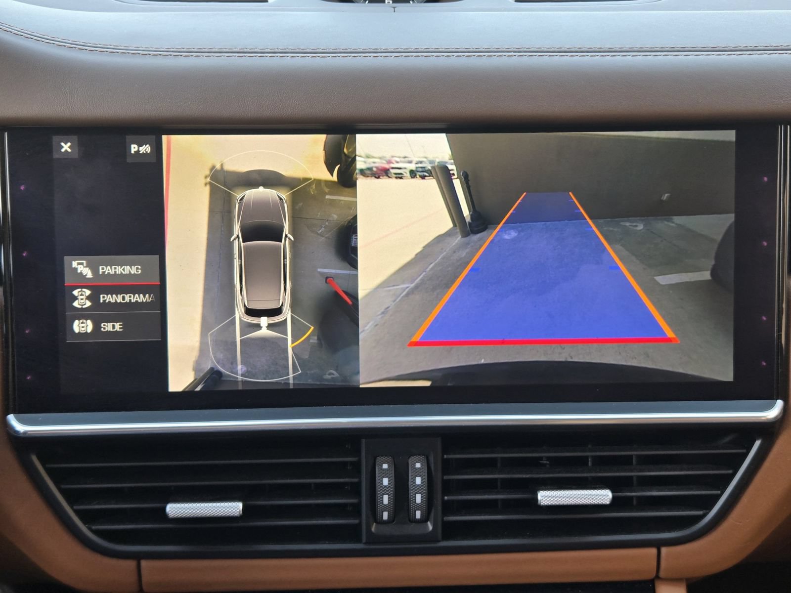 Used 2020 Porsche Cayenne S AWD/4WD image 17