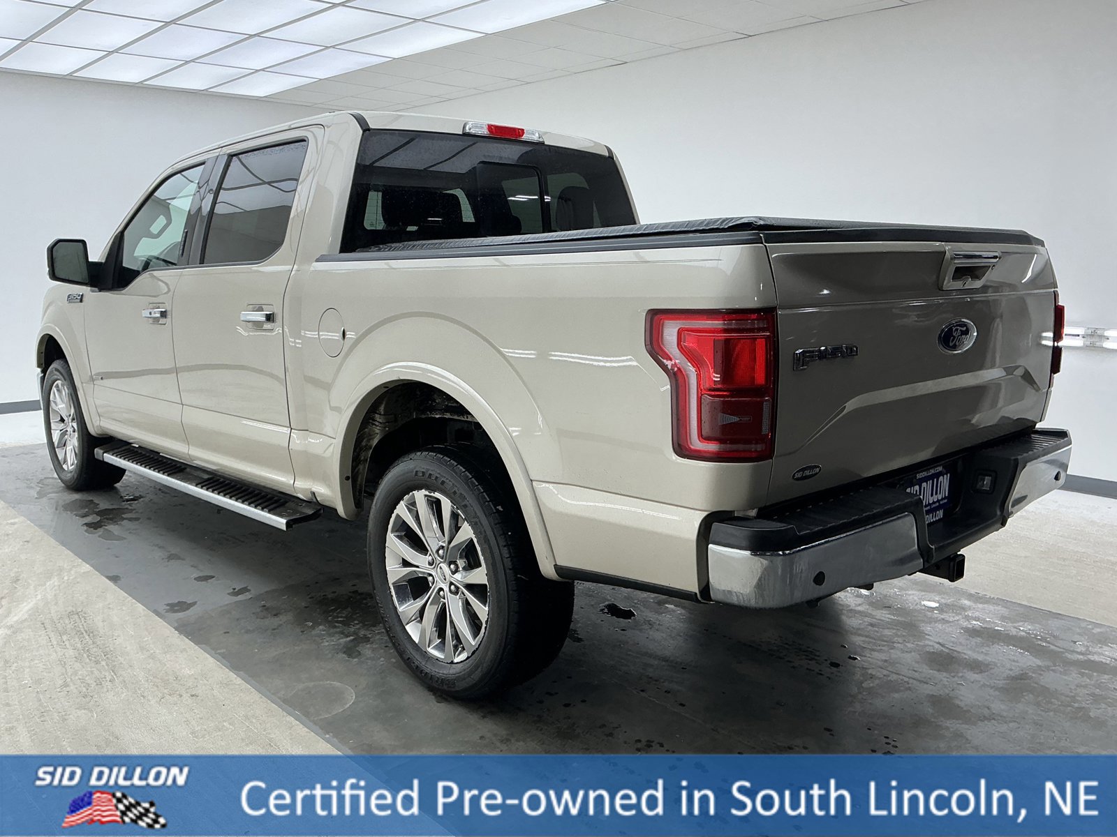 Used 2017 Ford F150 Lariat w/ Equipment Group 502A Luxury image 6