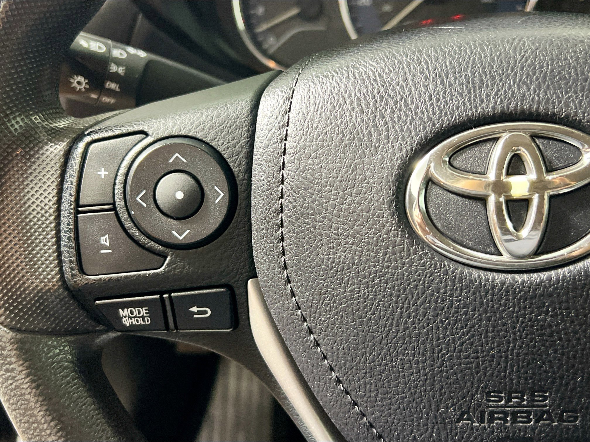 Used 2016 Toyota Corolla L image 18