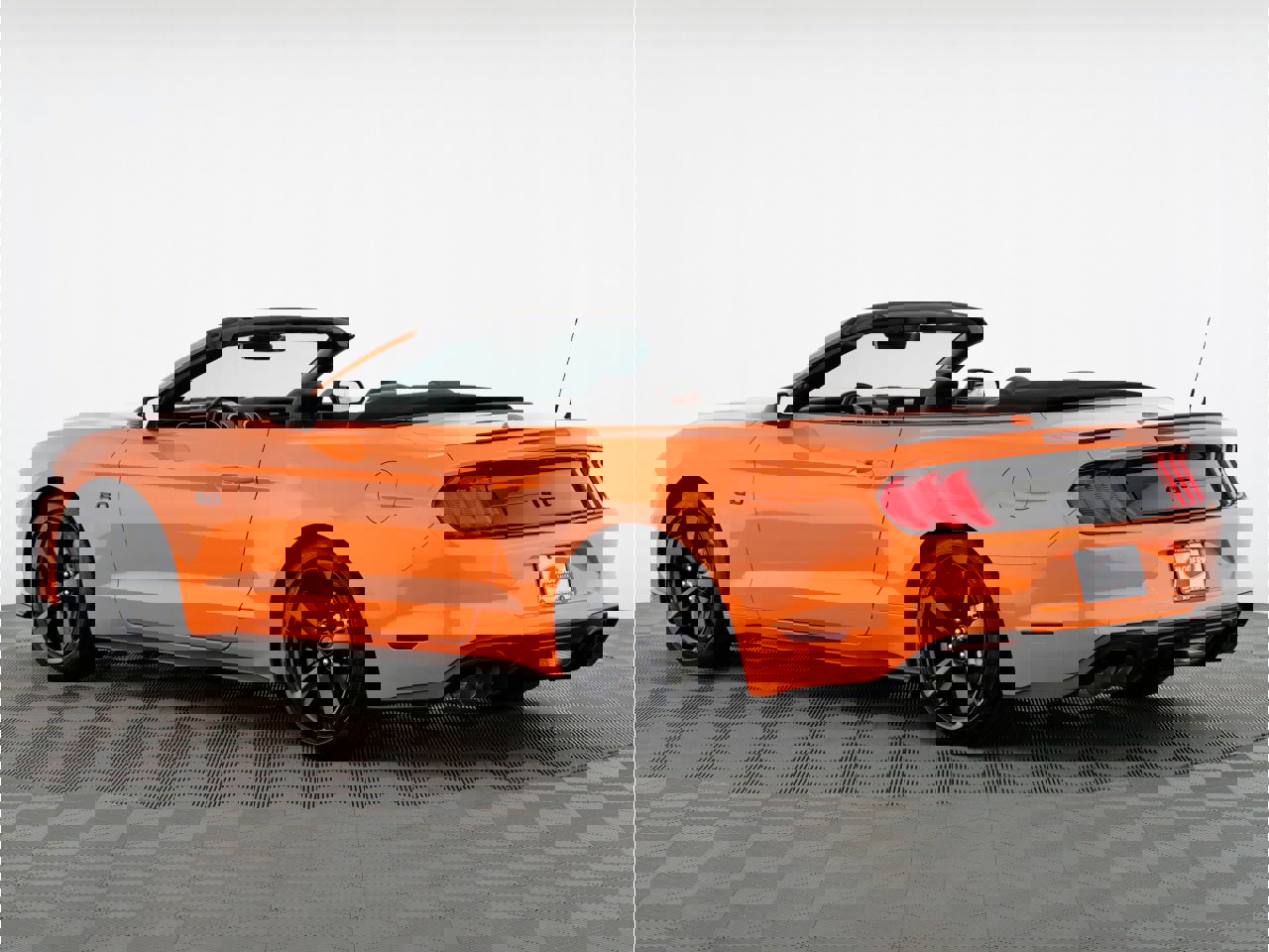 Used 2021 Ford Mustang GT Premium w/ Equipment Group 401A image 11