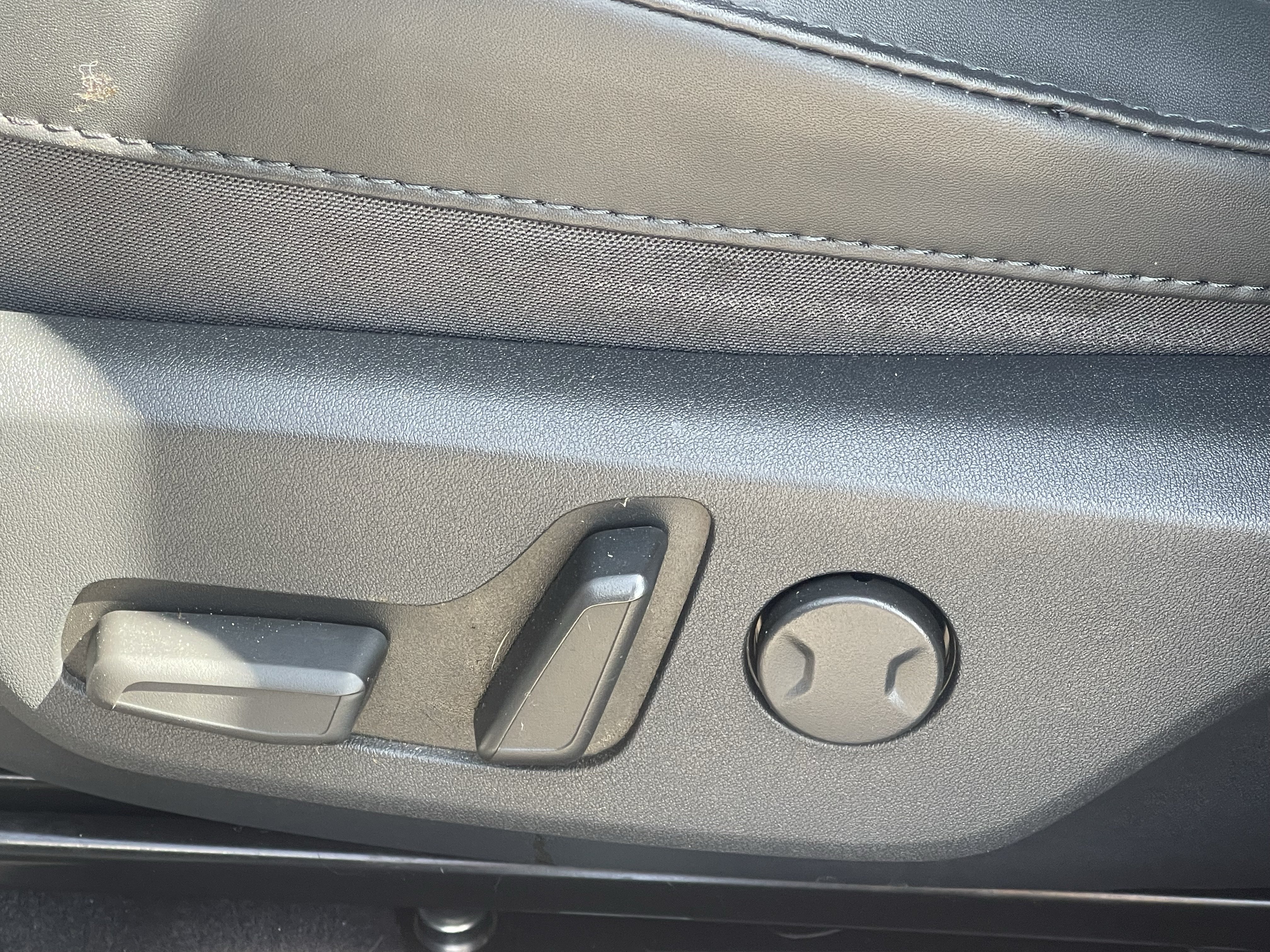 Certified 2023 Kia Niro Wave FWD image 17