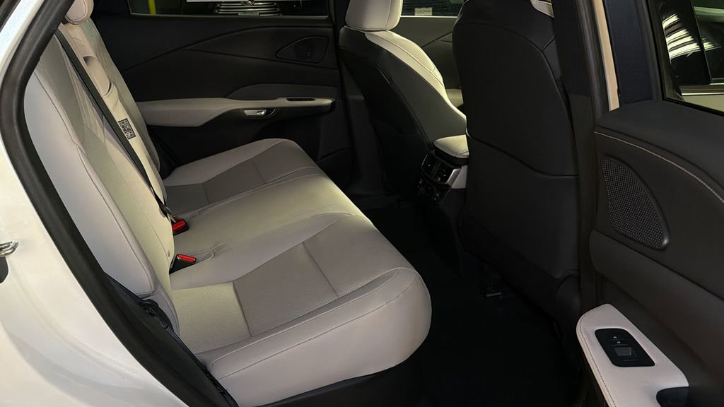 Used 2023 Lexus RX 350 Premium w/ Accessory Package AWD/4WD image 13