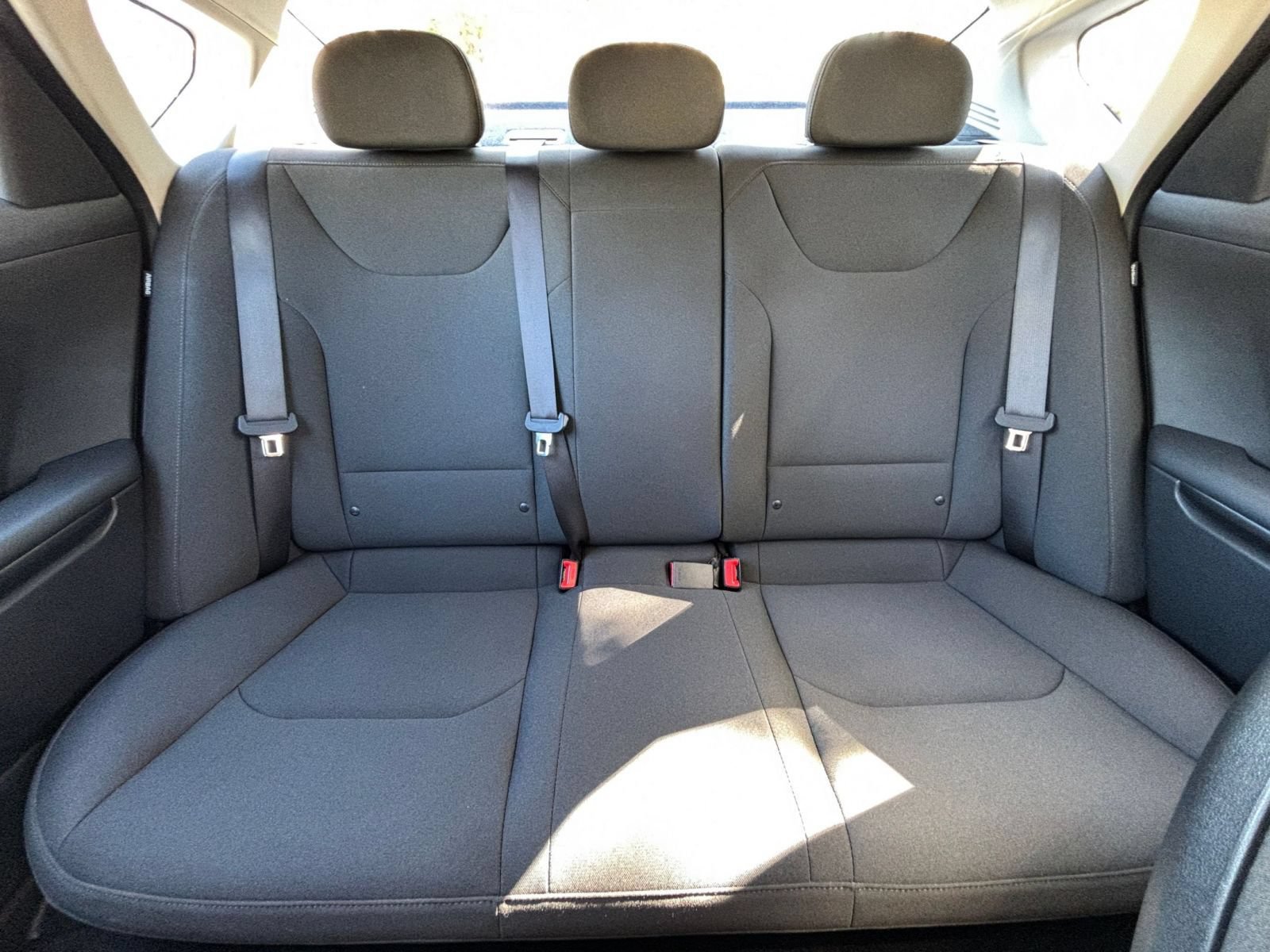 Used 2026 Kia K4 FWD image 36