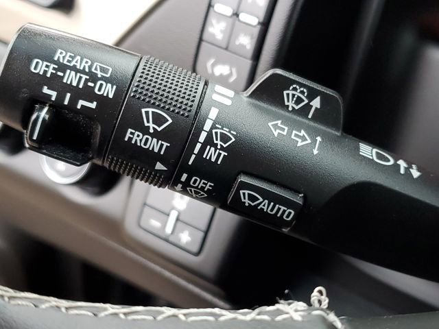 Used 2018 GMC Yukon XL Denali w/ Open Road Package image 14