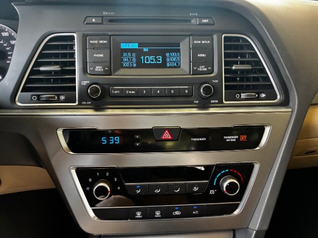 Used 2015 Hyundai Sonata SE FWD image 22