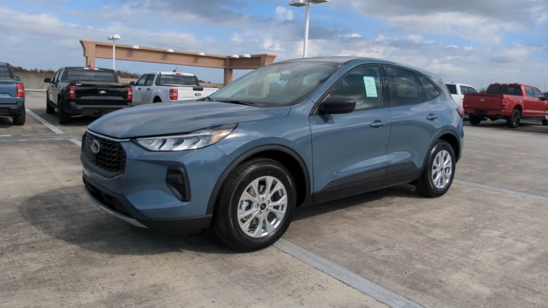 New 2026 Ford Escape Active w/ Tech Pack #1 FWD image 10