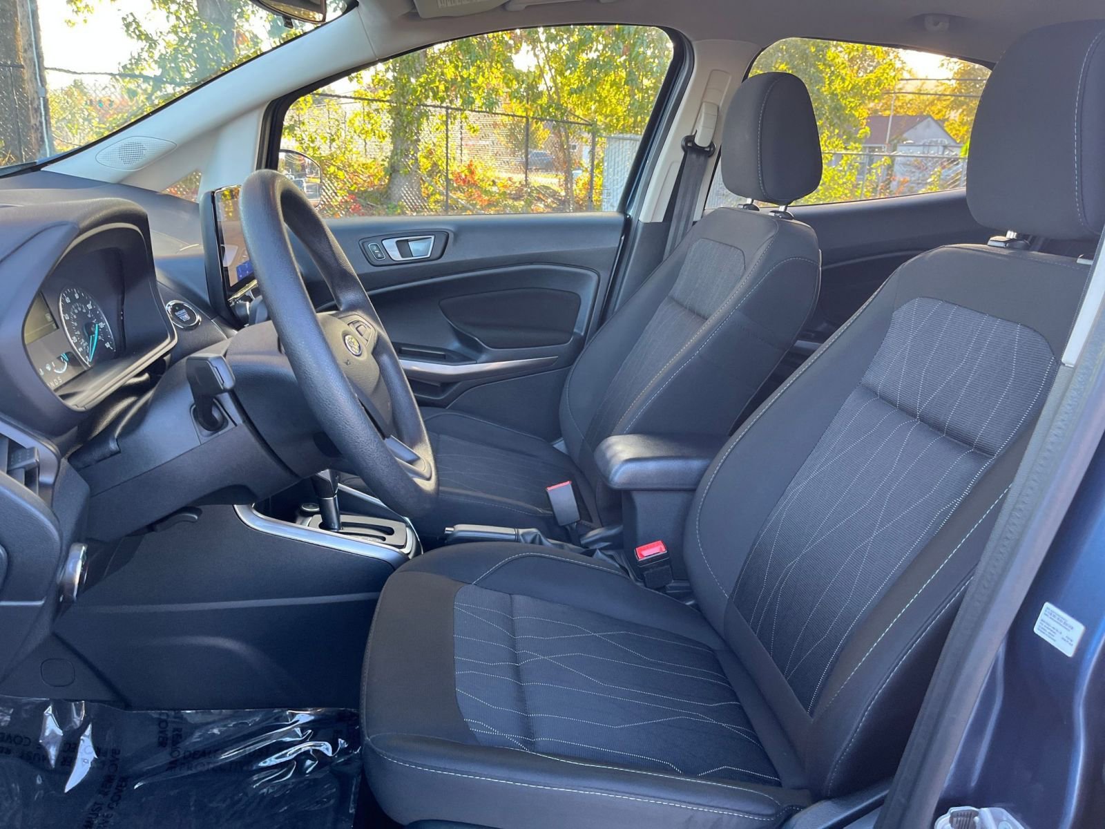 Used 2021 Ford EcoSport SE image 34