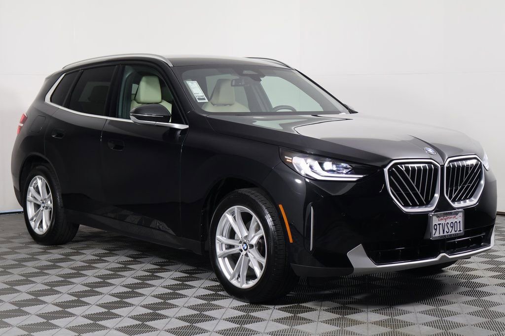 Used 2025 BMW X3 xDrive30i w/ Convenience Package image 3