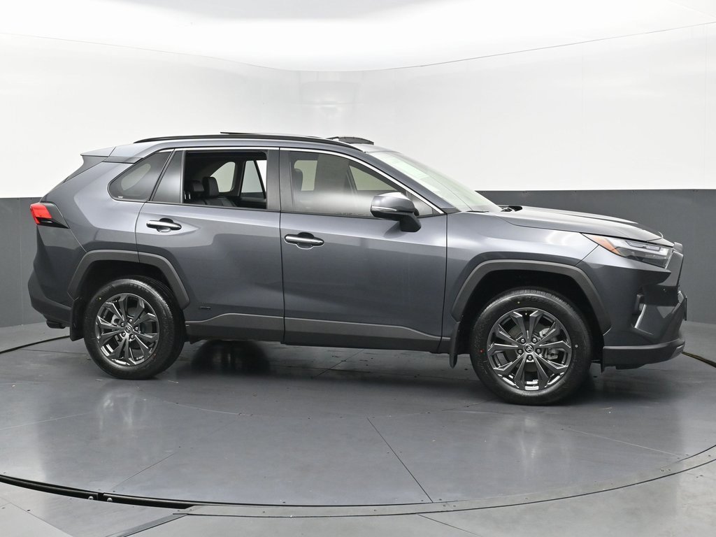 Used 2023 Toyota RAV4 Limited image 6