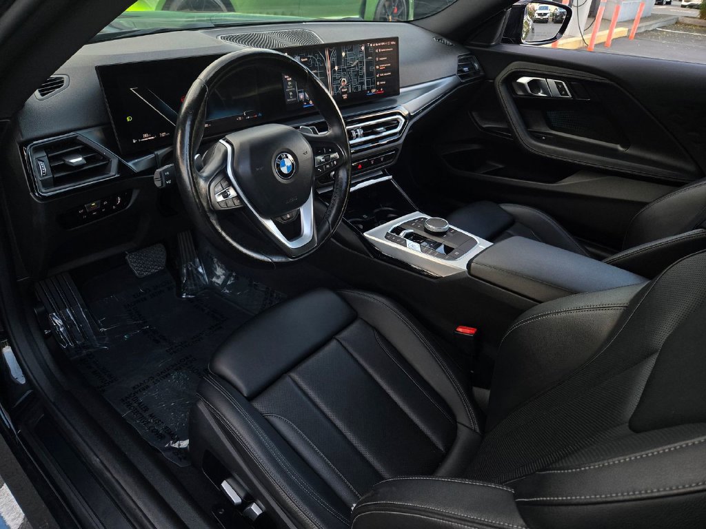 Used 2023 BMW 230i Coupe w/ Convenience Package RWD image 9